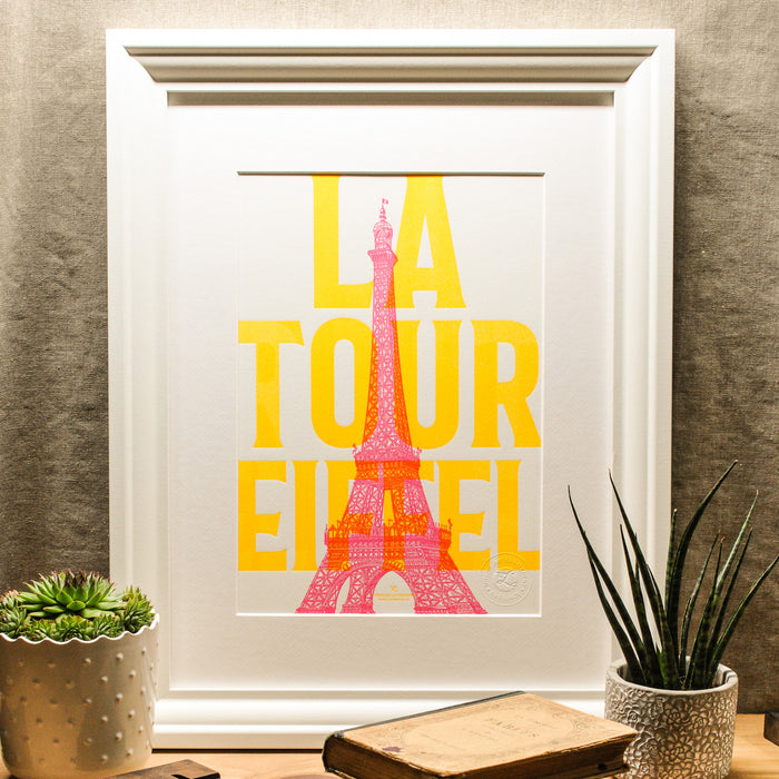Affiche Letterpress fluo Tour Eiffel