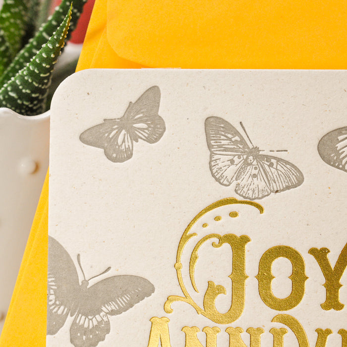 Carte Letterpress Papillons Joyeux Anniversaire (avec enveloppe)